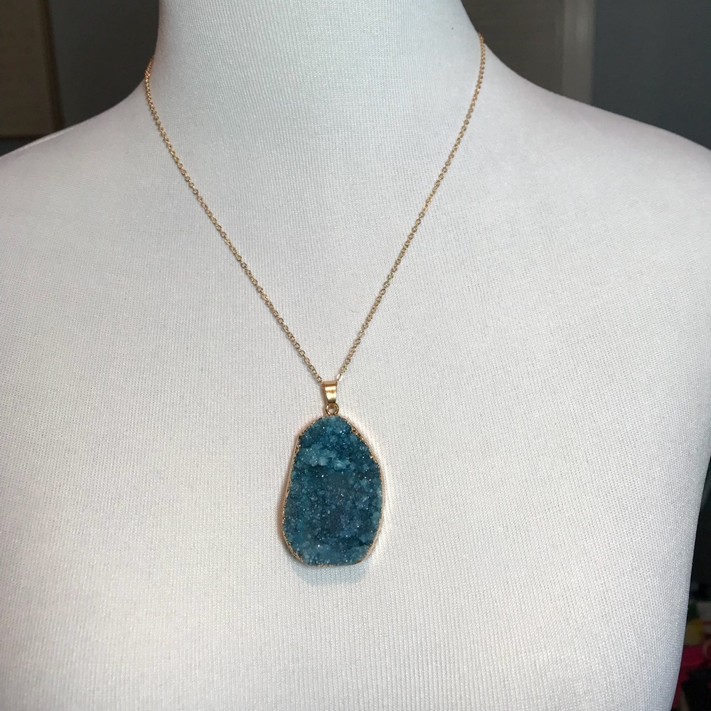 Teal Crystal Pendant! NWT!